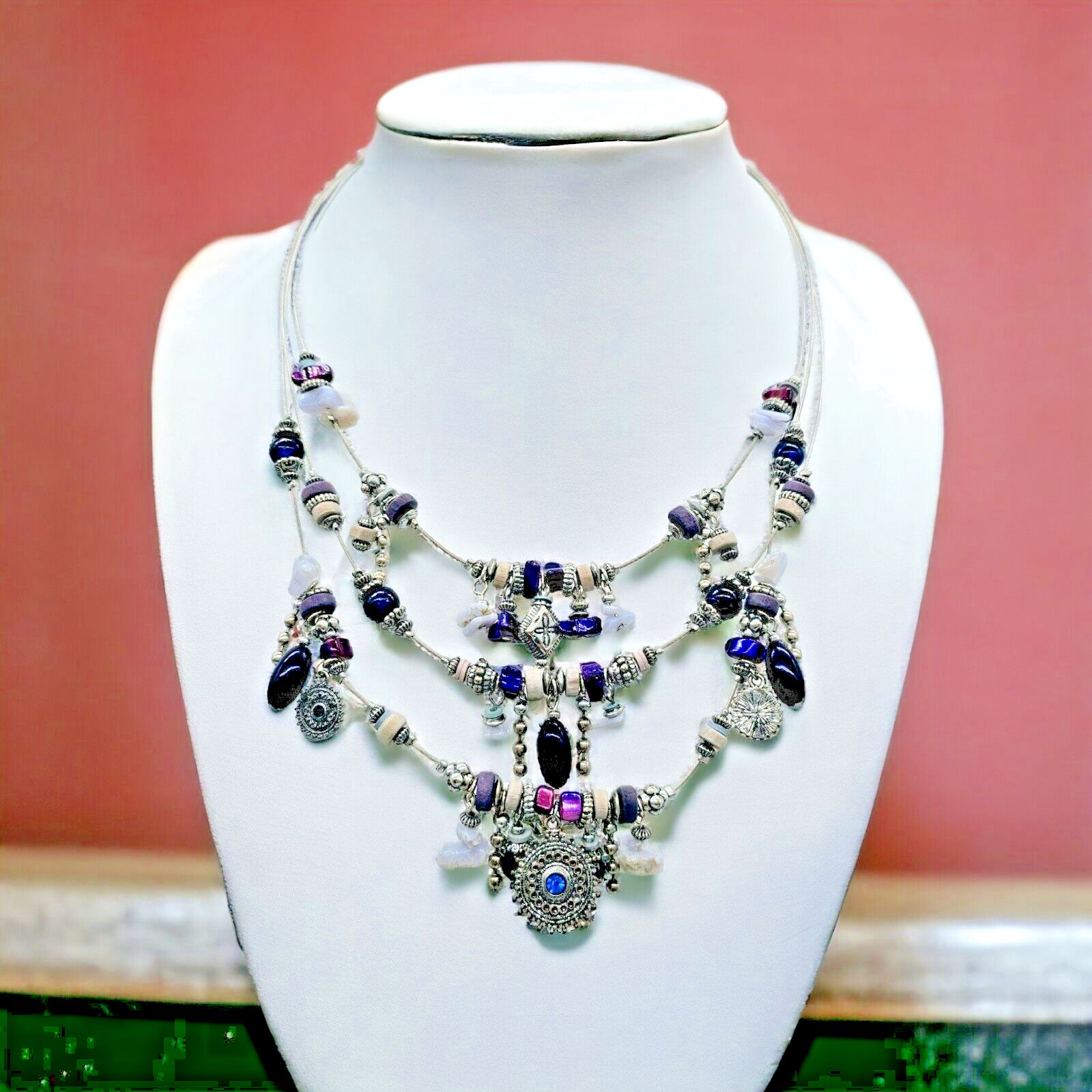 Ruby Rd Station Necklace Purple Moher Of Pearl Glass Bead Silver Tone Gypsy Wire